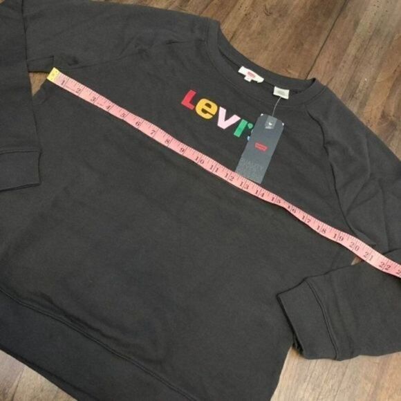 Levi's Graphics Sweatshirt - Picture 7 of 10